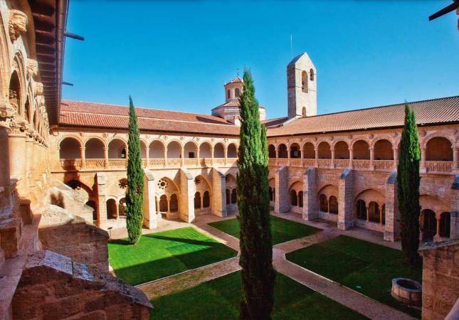 Precio mínimo garantizado para Castilla Termal Balneario Monasterio de Valbuena. Disfruta  nuestro Spa y Masaje en Valladolid